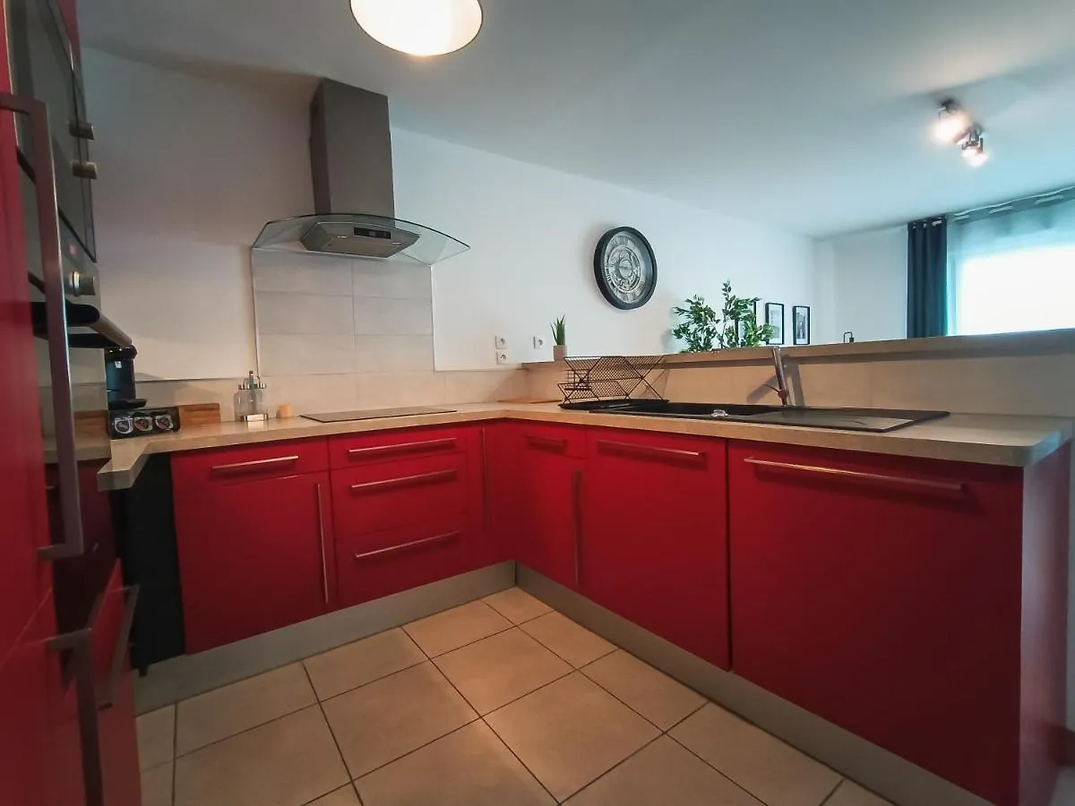 T3 Lumineux - Berges De La Garonne - Parking Apartment Toulouse 0*,  France